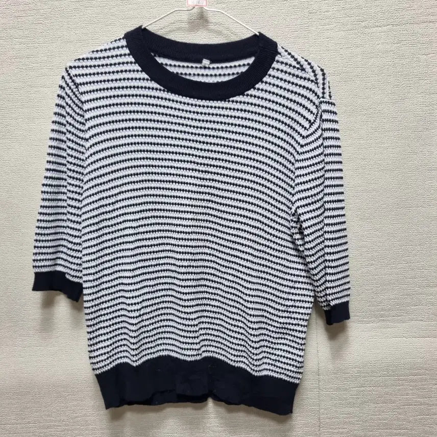 [BUNJANG] Striped Knit T-shirt - Women's 7/10 Sleeve Summer Top / 자164 니트  티셔츠