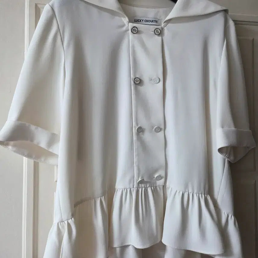 [BUNJANG] Lucky Chouette Sailor Collar Frill Blouse / 럭키슈에뜨 세일러카라 프릴 블라우스