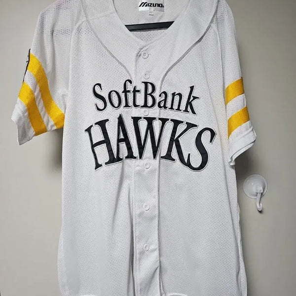 [BUNJANG] Mizuno Official Fukuoka SoftBank Hawks Baseball Uniform - Lee Dae-ho Marked, Size 100 / 미즈노 정품 소프트뱅크 호크스 유니폼 100사이즈 이대호 마킹 팝니다