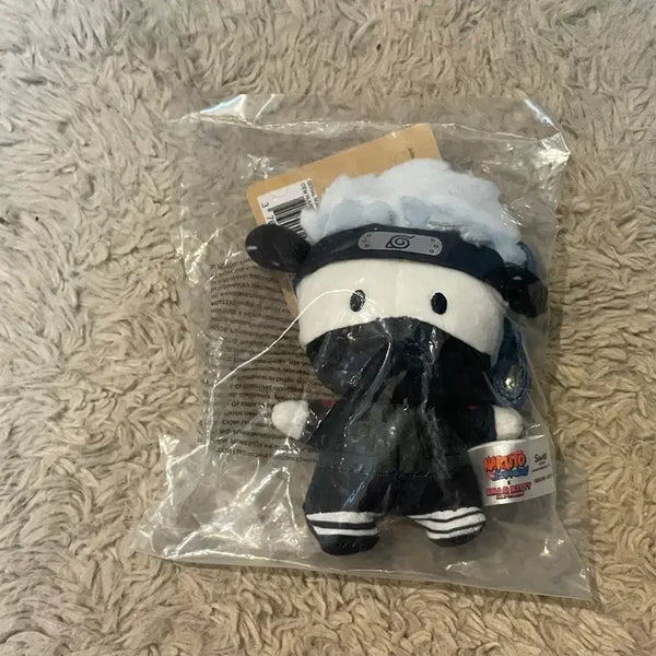 [BUNJANG] Naruto x Sanrio Collaboration Hatake Kakashi Plush Keychain / 나루토 산리오 콜라보 영국 미니소 하타케 카카시 키링 누이