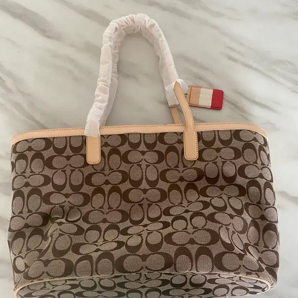 [BUNJANG] Coach Signature Pattern Tote Bag Brown / 코치 시그니처 패턴 토트백 브라운 새상품