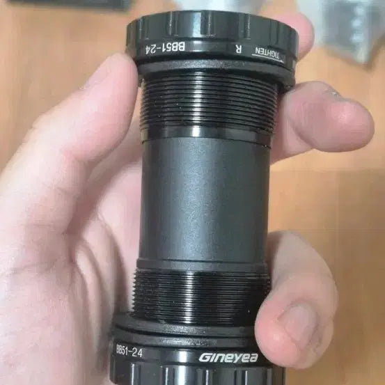 [BUNJANG] GINEYEA BSA 68mm Bottom Bracket / GINEYEA BSA 68mm - 비비