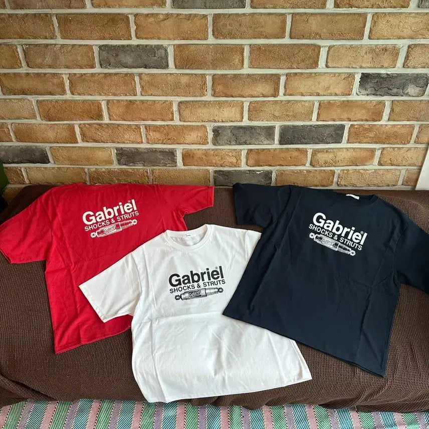 [BUNJANG] Gabriel SHOCKS & STRUTS Men's Logo T-Shirt Bundle Set / 쇼핑몰 샘플 남자반팔티