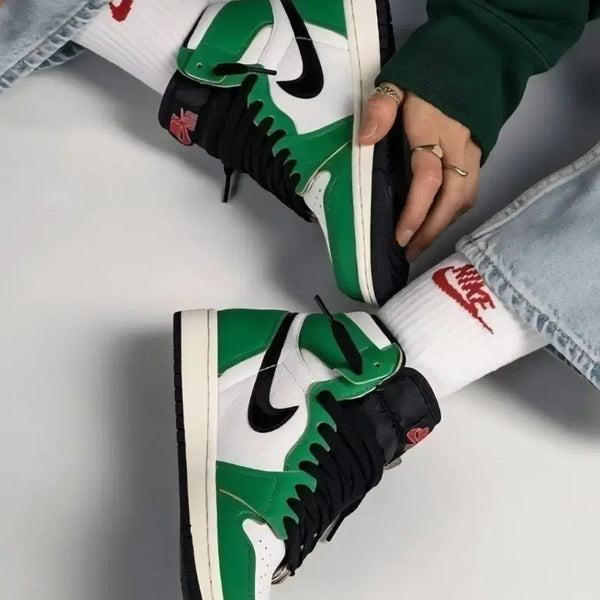 [BUNJANG] Nike Air Jordan 1 Retro High OG Lucky Green Women's Sneakers / 새상품) 나이키 운동화 여성 조던1 레트로 하이 OG 럭키 그린 DB46