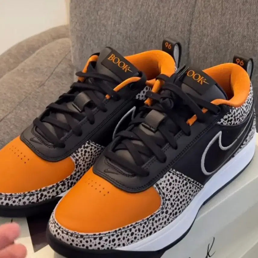 [BUNJANG] Nike Book 1 Safari New Product Size 270 / [270]나이키 북1 사파리 새상품
