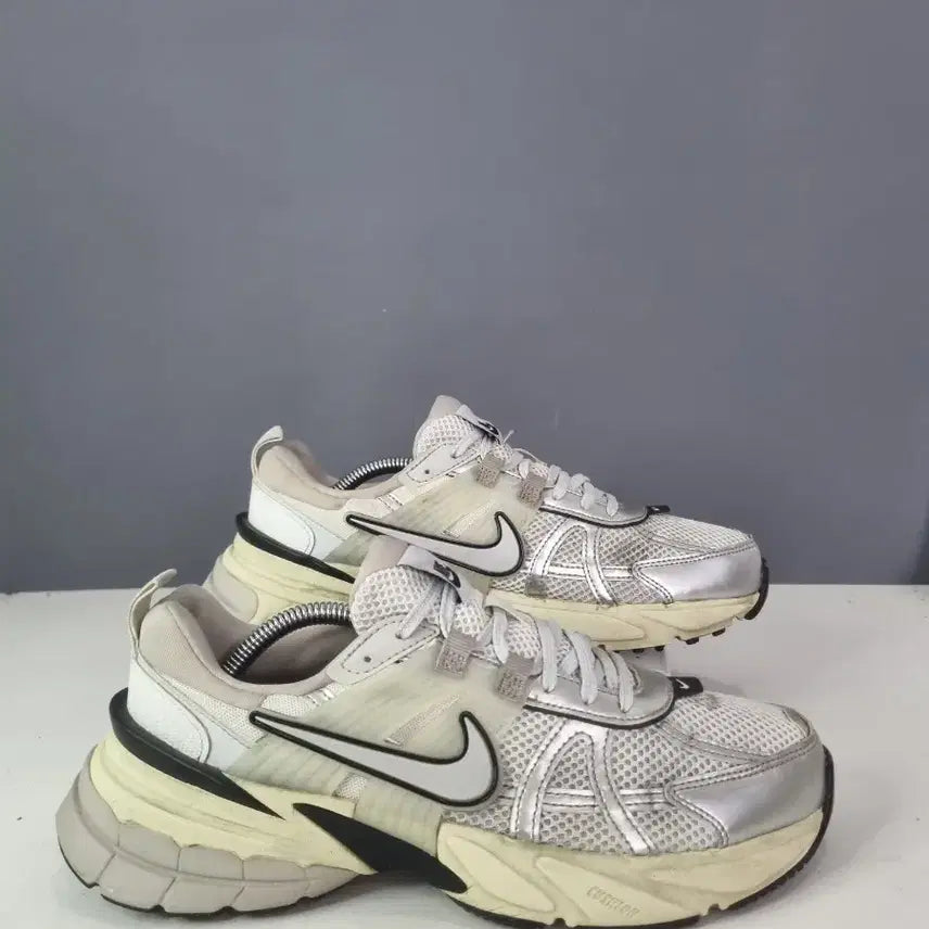 [BUNJANG] Nike V2K Run Pure Sneakers / 효자빈티지 260 나이키 v2k 런 퓨어