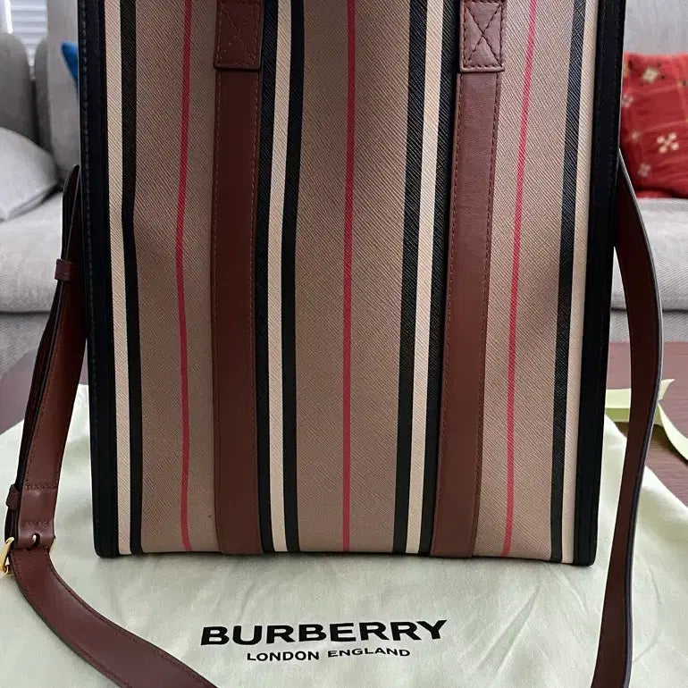 [BUNJANG] Burberry Canvas Tote Bag / 버버리토트백