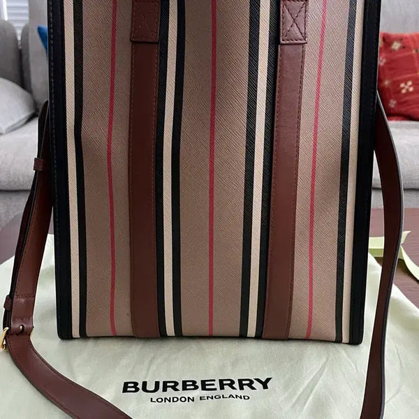 [BUNJANG] Burberry Canvas Tote Bag / 버버리토트백