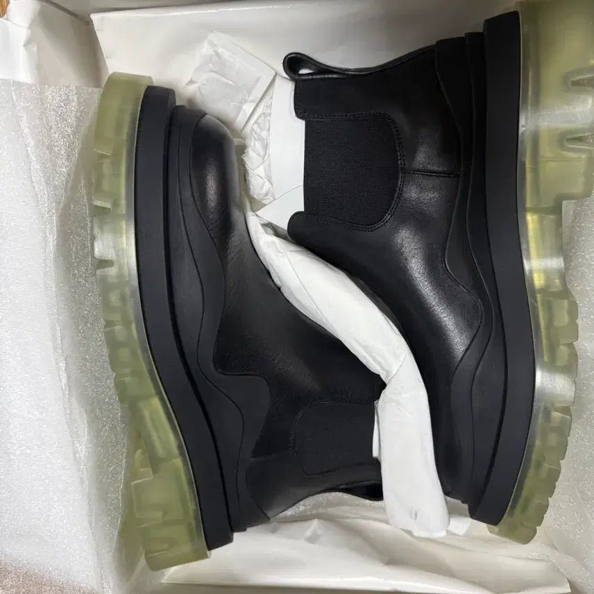 [BUNJANG] Bottega Veneta Chelsea Boots Black Transparent Sole Ankle Boots Size 38 / 새상품 보테가베네타 첼시 부츠 블랙 투명 밑창 앵클 부츠 38