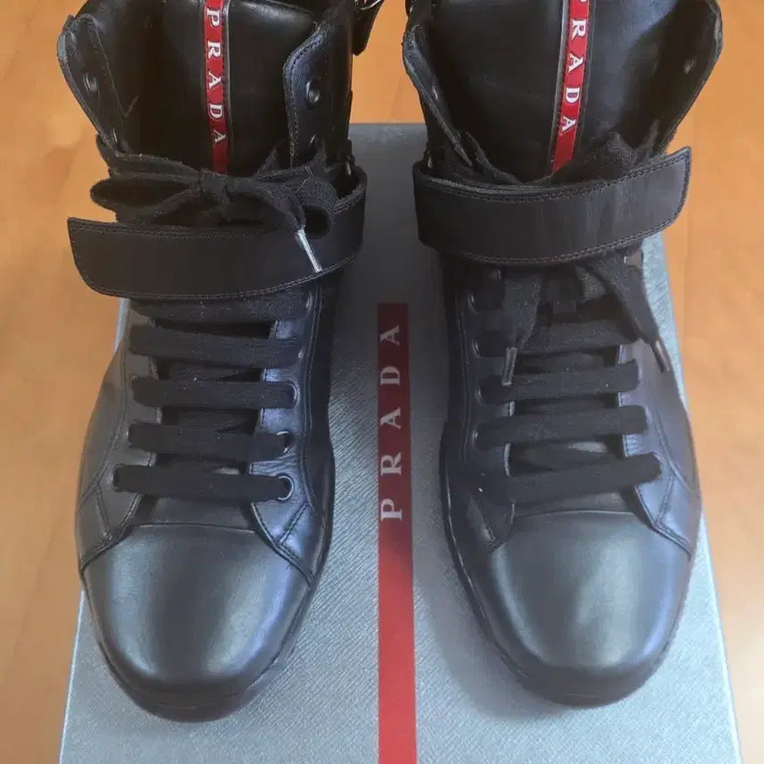 [BUNJANG] Prada Black Leather High-Top Sneakers / 프라다 블랙 가죽 하이탑 스니커즈 팝니다