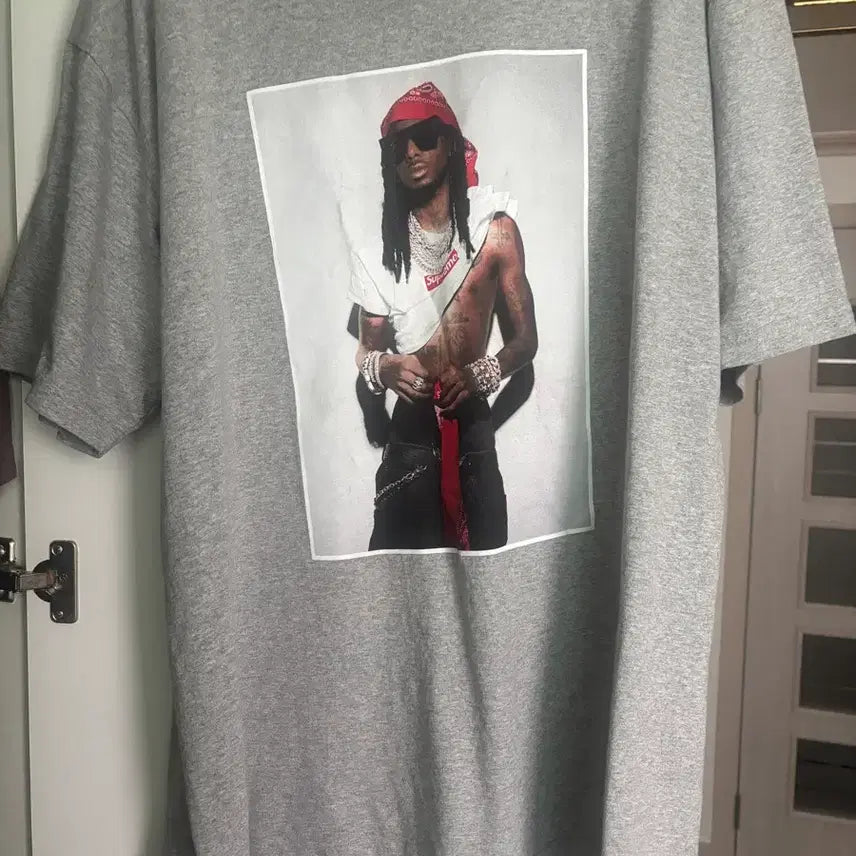 [BUNJANG] Supreme Cathy T-Shirt XXL / 슈프림 카티 티셔츠 xxl