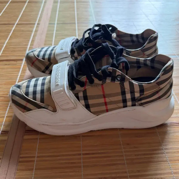 [BUNJANG] Burberry Vintage Check Cotton Sneakers / 버버리 체크 스니커즈 빈티지 코튼 패턴 운동화 43 사이즈