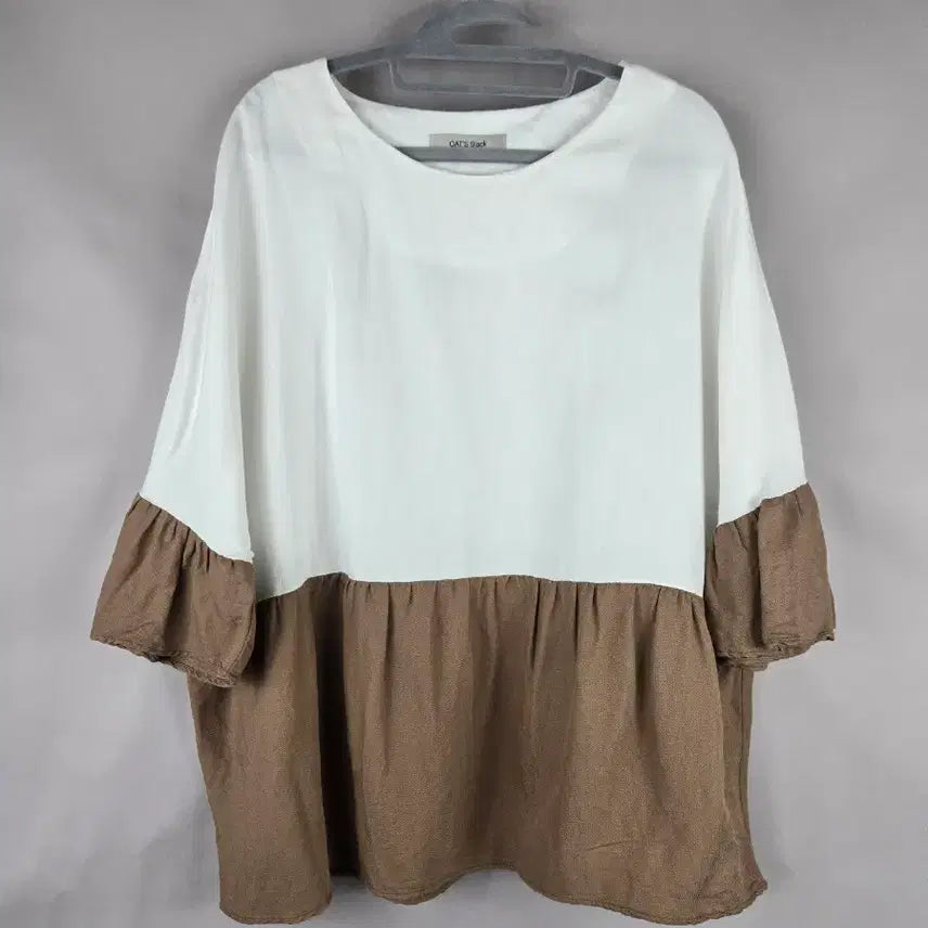 [BUNJANG] Ots Black Linen Dolman Batwing Blouse / [무료배송]오츠블랙 F 린넨 빅사이즈 돌먼 가오리 루즈핏 배색 블라우스
