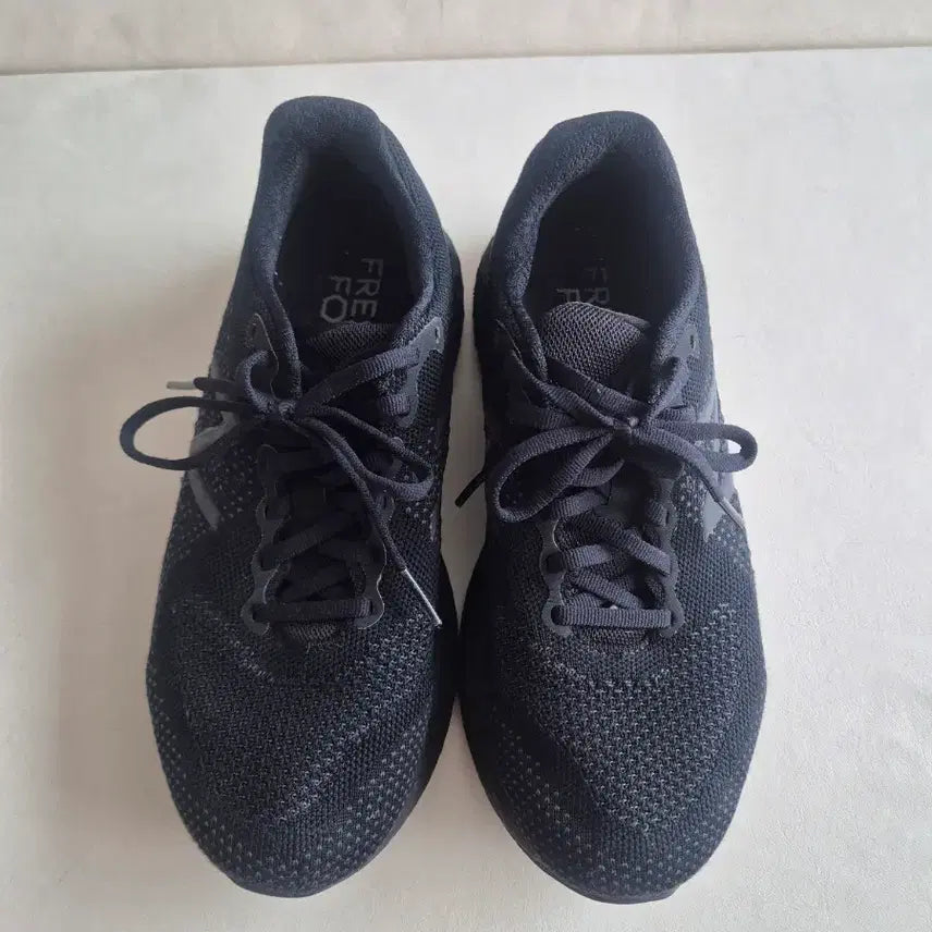 [BUNJANG] New Balance Fresh Foam Running Shoes / 뉴발란스 프레쉬폼 러닝화 240