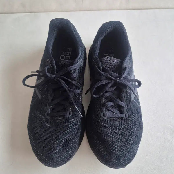 [BUNJANG] New Balance Fresh Foam Running Shoes / 뉴발란스 프레쉬폼 러닝화 240