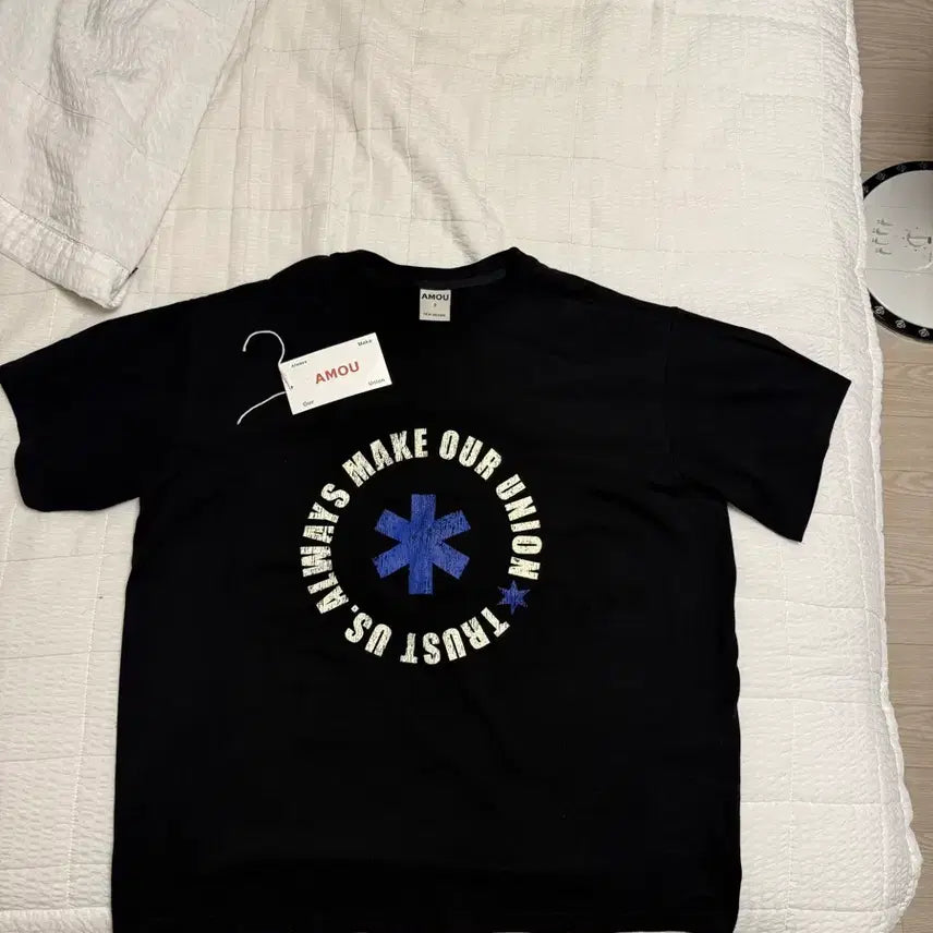 [BUNJANG] Amou Lettering Circle Half T-shirt Black / 아모우 레터링 서클 하프 티셔츠 블랙 3