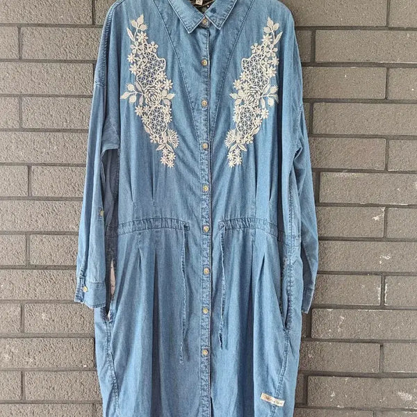 [BUNJANG] Thursday Island Ethnic Embroidered Denim Dress / 써스데이 아일랜드 에스닉 자수 데님 원피스
