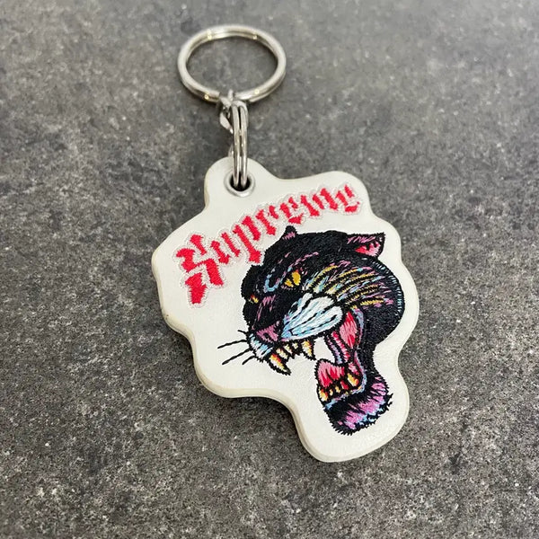 [BUNJANG] Supreme Panther Keychain White / (OS) 슈프림 팬서 키체인 화이트 - 21SS