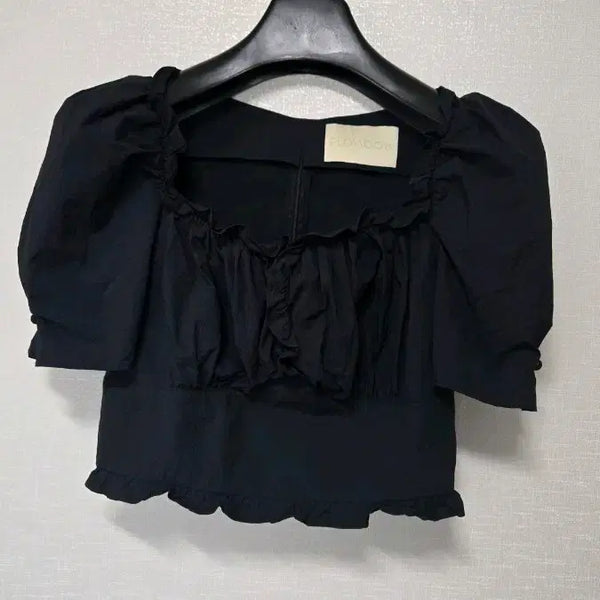 [BUNJANG] Floeum Chichi Blouse Deep Navy / 플로움 치치 블라우스