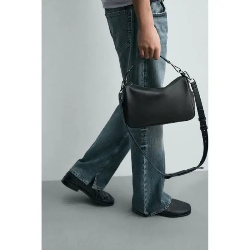 [BUNJANG] Zara Black Shoulder Bag / Zara 자라 크로스백