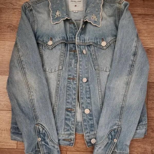 [BUNJANG] Thursday Island Embroidered Denim Jacket / 써스데이아일랜드 데님쟈켓