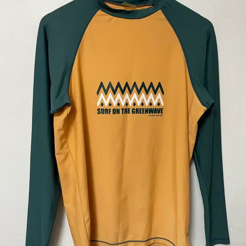 [BUNJANG] BIGTEN Rash Guard Top / 105 BIGTEN 래쉬가드 상의 정품