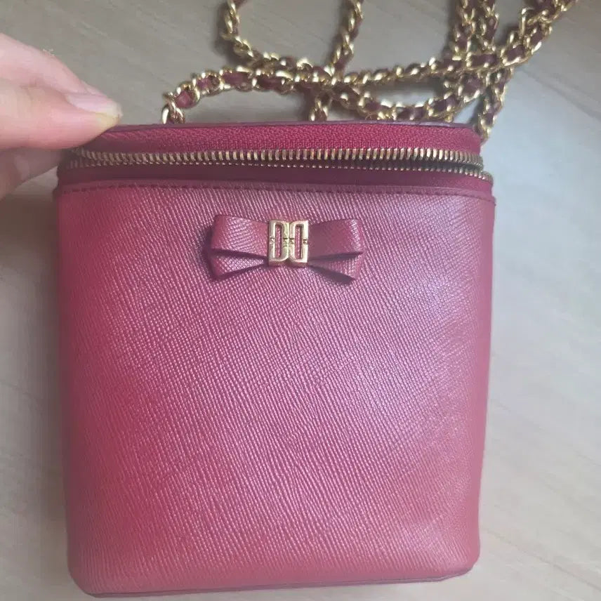 [BUNJANG] Daks Mini Chain Crossbody Bag / 닥스미니 체인 크로스백