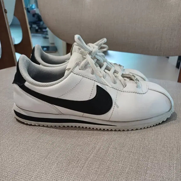 [BUNJANG] Nike Cortez White Black Leather Sneakers 245 / 나이키 코르테즈 흰검 레더 스니커즈 245