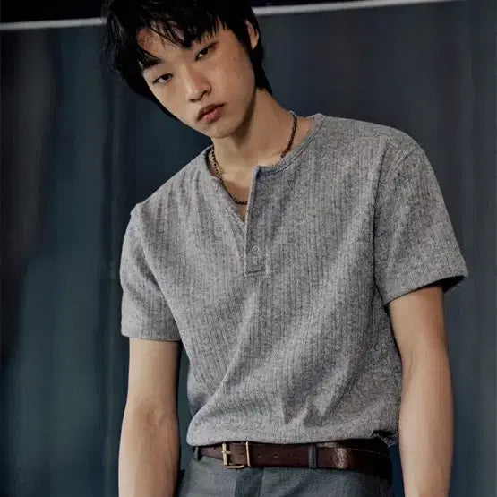 [BUNJANG] Pineo Summer Ribbed Henley Neck Short Sleeve Melange T-Shirt (L) / 피인오 썸머 리브드 헨리넥 숏 슬리브 멜란지 L