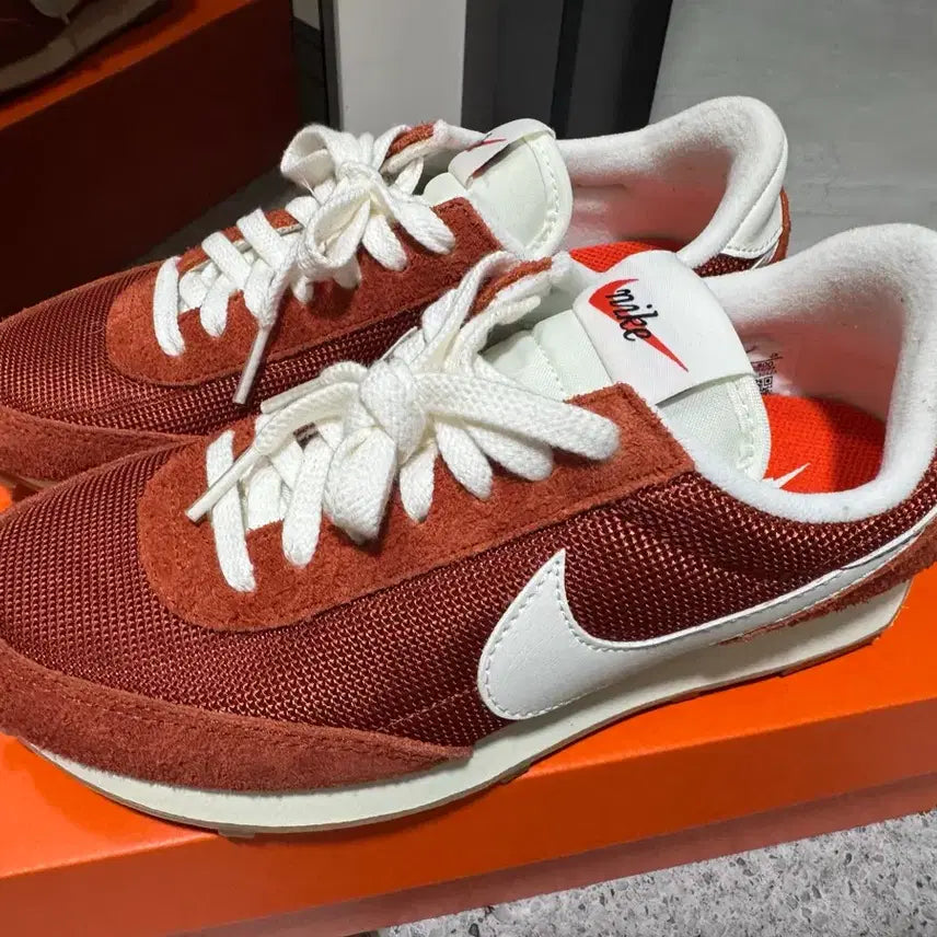 [BUNJANG] Nike Daybreak Vintage Rugged Orange Women's Shoes 235mm / 나이키 데이브레이크 빈티지 235