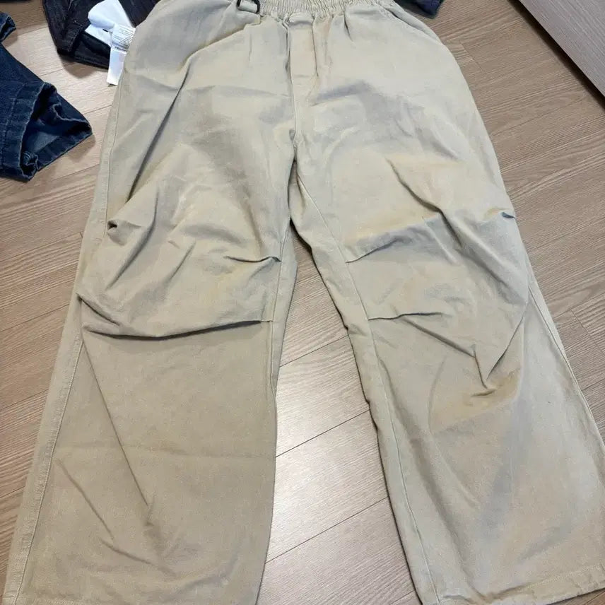 [BUNJANG] That's It Parachute Pants Beige / 뎃츠잇 파라슈트 팬츠