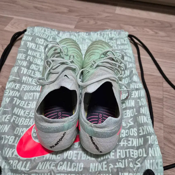 [BUNJANG] Nike Phantom GX2 Elite AG 270mm Soccer Cleats / 270mm 나이키팬텀gx2 엘리트AG
