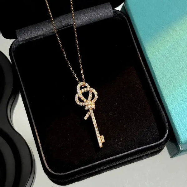 [BUNJANG] Tiffany & Co. Kids Series Key Pendant Necklace with Diamonds / 티파니 앤 코 키즈 시리즈 키 펜던트 다이아몬드 여성 목걸이