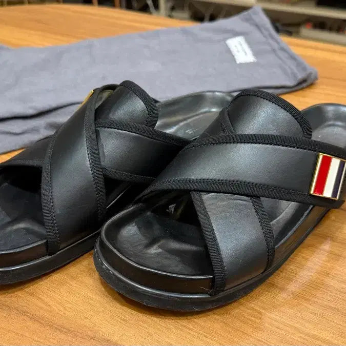 [BUNJANG] Thom Browne Black Sandals Slides US 9 / 톰브라운 블랙 샌들 슬리퍼 US 9 UK 8 (270mm)