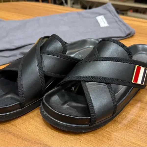 [BUNJANG] Thom Browne Black Sandals Slides US 9 / 톰브라운 블랙 샌들 슬리퍼 US 9 UK 8 (270mm)