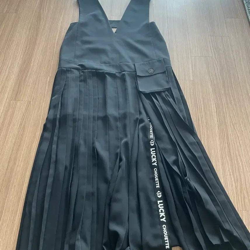 [BUNJANG] Lucky Chouette Pocket Long Dress / 럭키슈에뜨포켓원피스