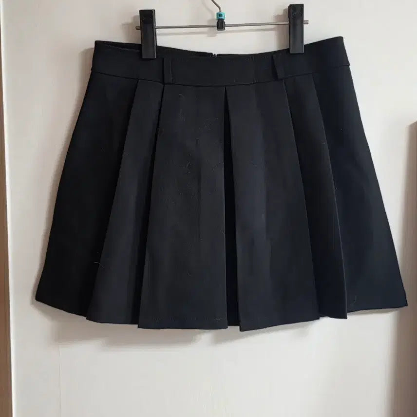 [BUNJANG] Black Pleated Skirt / 블랙 플리츠 스커트
