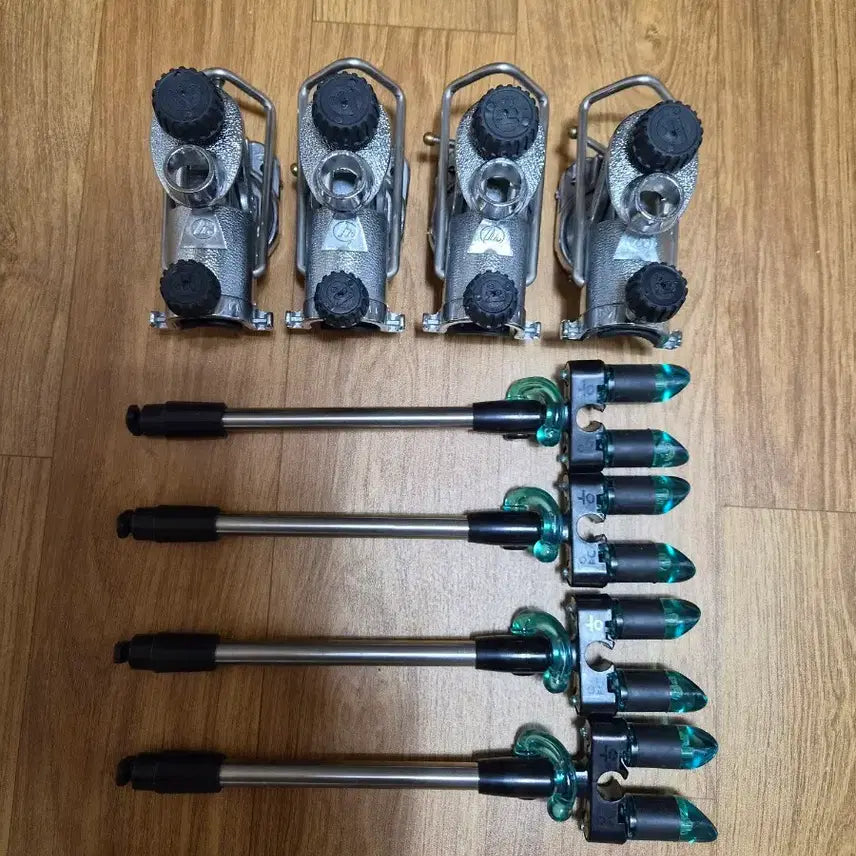 [BUNJANG] Wookyung Silver Bundle Set 4 Fishing Rod Stands / 받침틀 우경은장뭉치4세트 낚시대