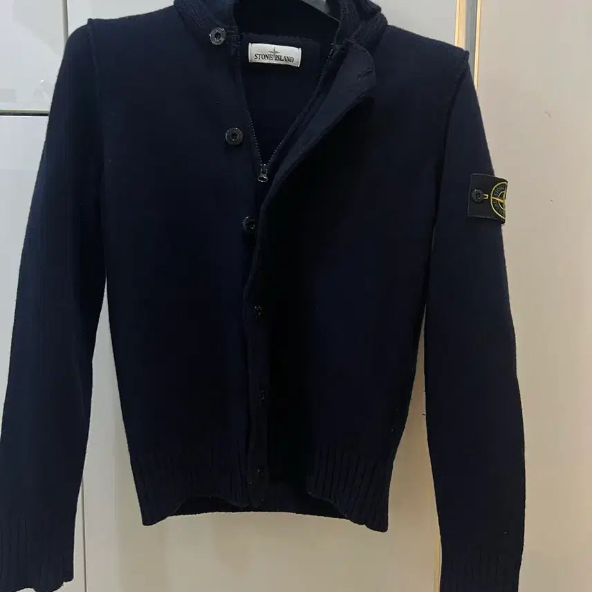 [BUNJANG] Stone Island Navy Zip-Up Cardigan (Size S, Fits 95-100) / 스톤아일랜드 네이비 집업가디건 95~100