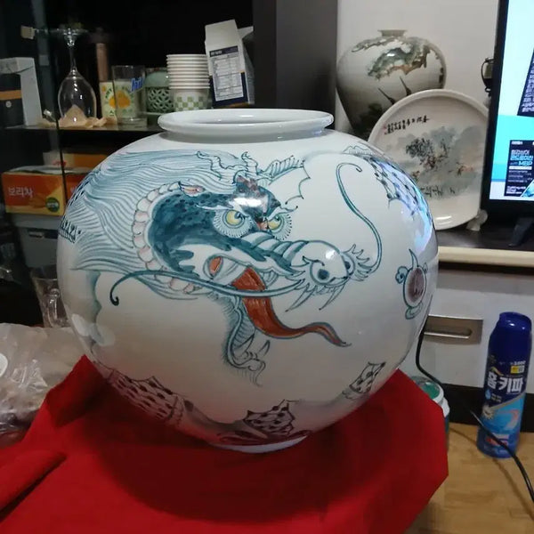 [BUNJANG] Joseon Dynasty Blue and White Porcelain Vase with Dragon Motif / 청화 백자