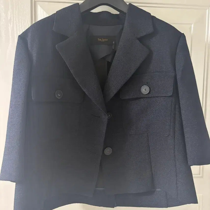 [BUNJANG] The Izzat Navy Tweed Cropped Short-Sleeve Jacket / 더아이잗 네이비 트위드 크롭 반팔 자켓 경조사룩