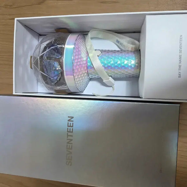 [BUNJANG] SEVENTEEN Carat Bong Version 2 Lightstick / 세븐틴 응원봉 버전2 캐럿봉 ver2