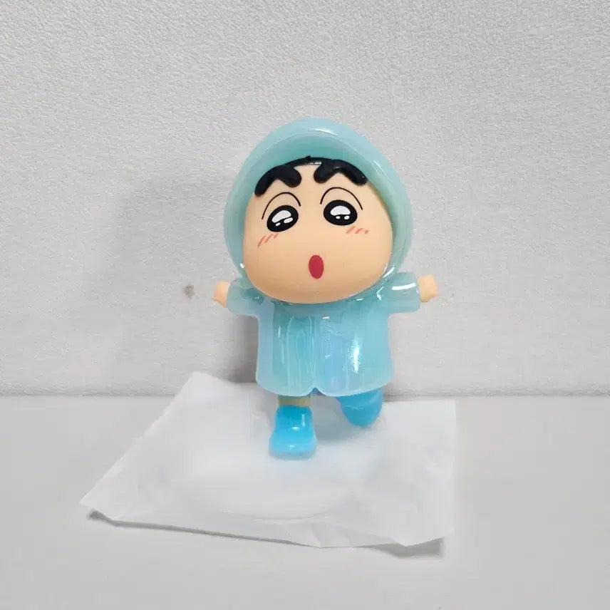 [BUNJANG] Crayon Shin-chan Raincoat Figure / 우비 입은 짱구 피규어
