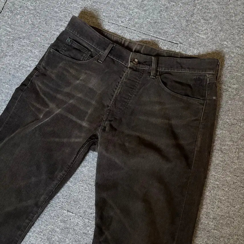 [BUNJANG] Neighborhood Corduroy Fading Pants (Size S) / [S] 네이버후드 코듀로이 페이딩팬츠