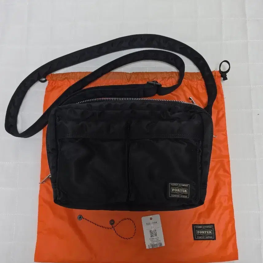 [BUNJANG] Porter All New Tanker Sling Bag Zip Black / 포터 올 뉴 탱커 슬링백 집 블랙 풀구성