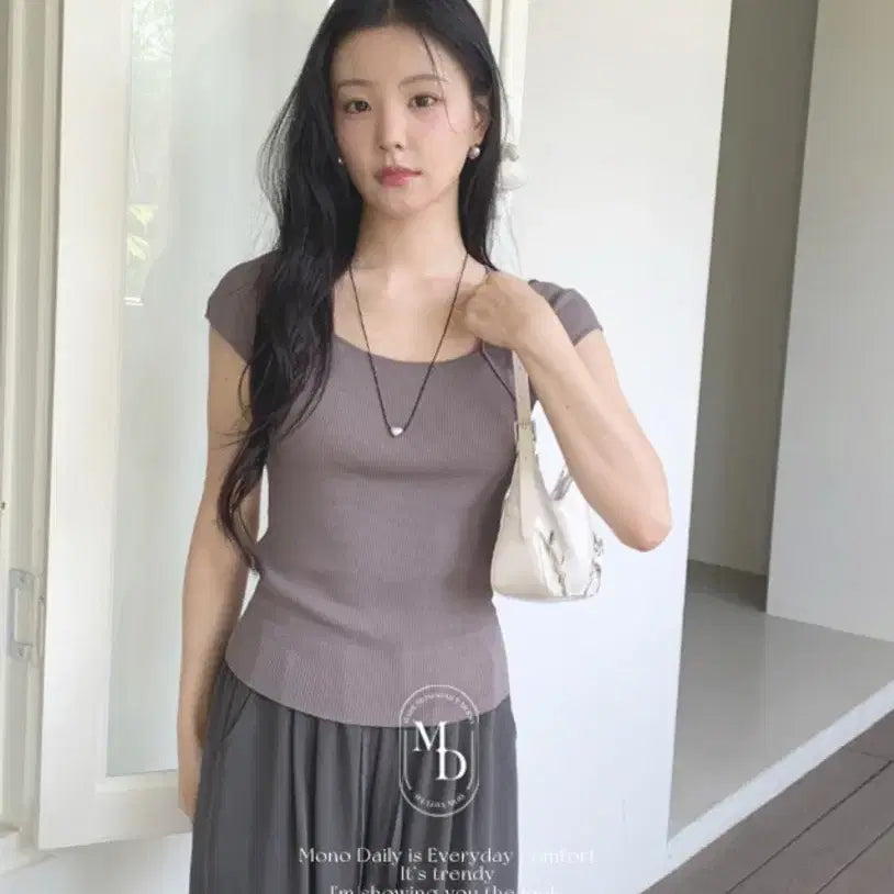 [BUNJANG] Monodaily Harmon Square Short Sleeve Knit / 모노데일리 하먼 스퀘어 반팔 니트