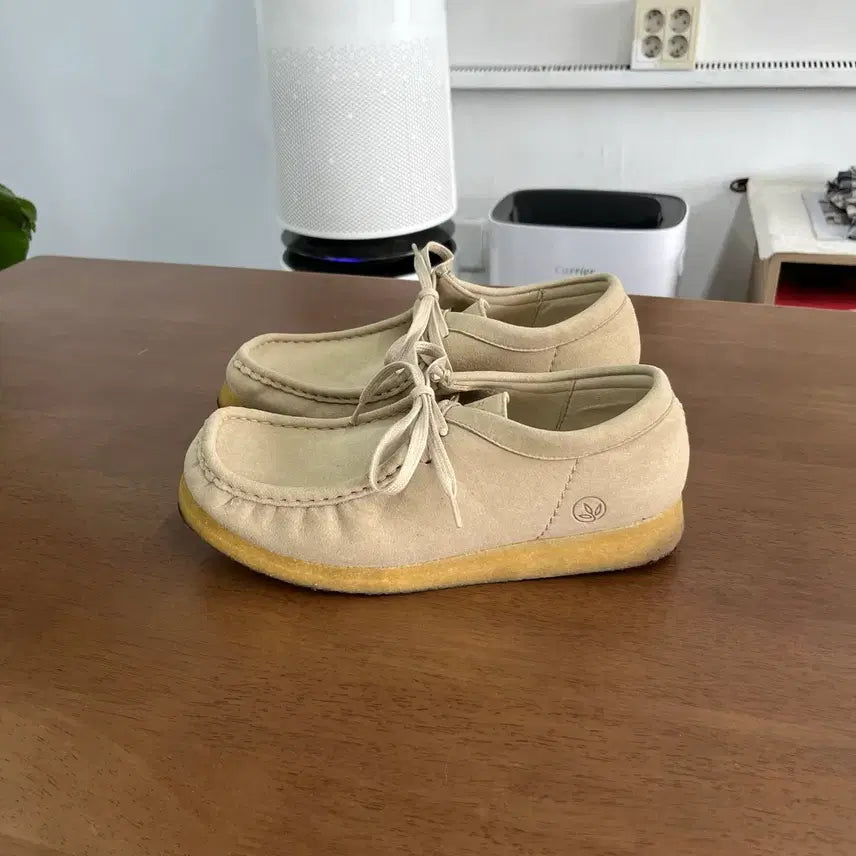 [BUNJANG] Clas Wallaby Uk 6.5 / 클라스 왈라비 Uk6.5