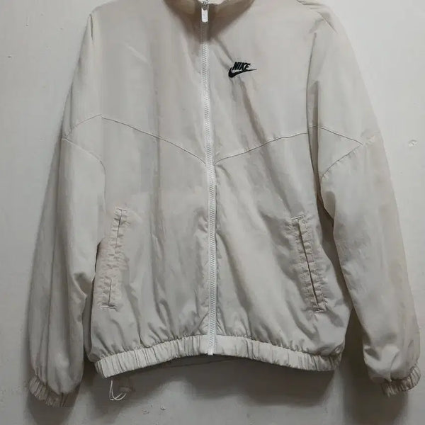 [BUNJANG] Nike Women's Woven Windbreaker Jacket Size S (80) / 나이키 여성 우븐 바람막이 자켓 점퍼 사이즈 S(80) 85-90
