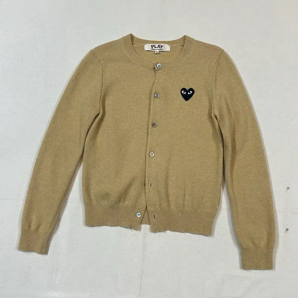 [BUNJANG] Comme des Garçons PLAY Black Heart Logo Brown Cardigan / M) 꼼데가르송 플레이 블랙 와펜 브라운 가디건 정품 E76