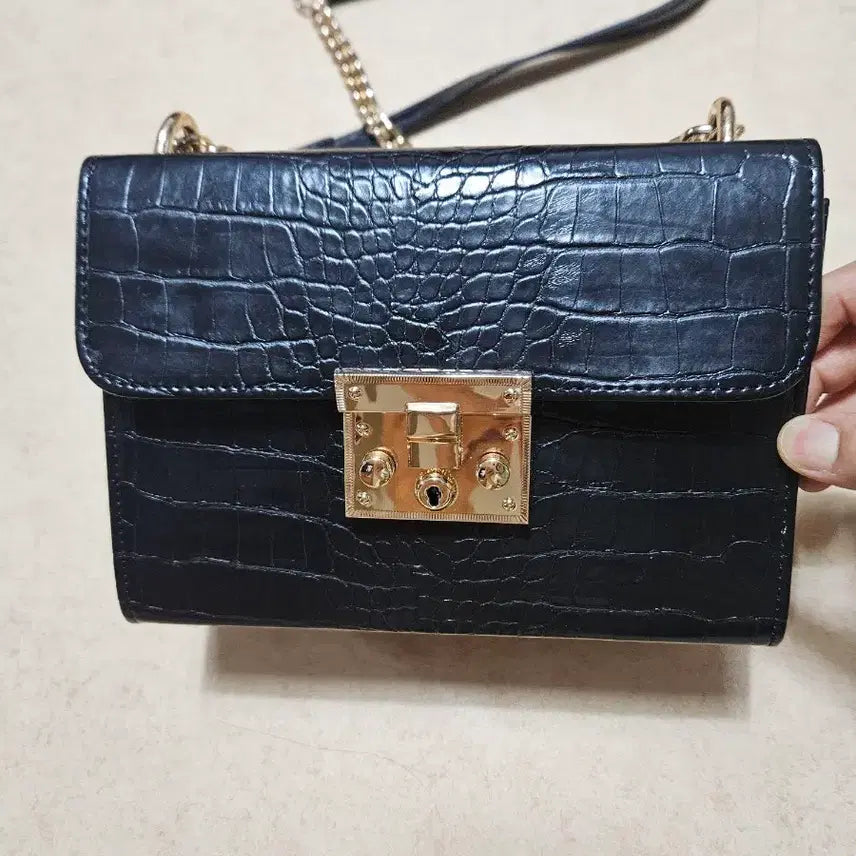 [BUNJANG] Gohse Mini Handbag / 고세 미니핸드백